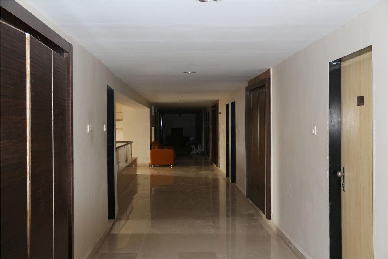 Hotel German Palace Near To Airport Gandhinagar Esterno foto