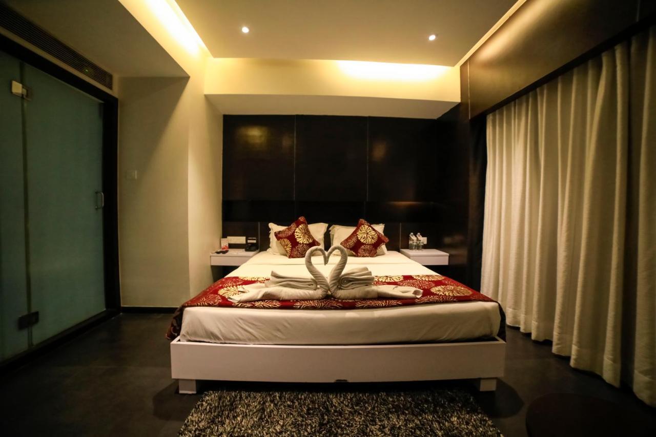 Hotel German Palace Near To Airport Gandhinagar Esterno foto
